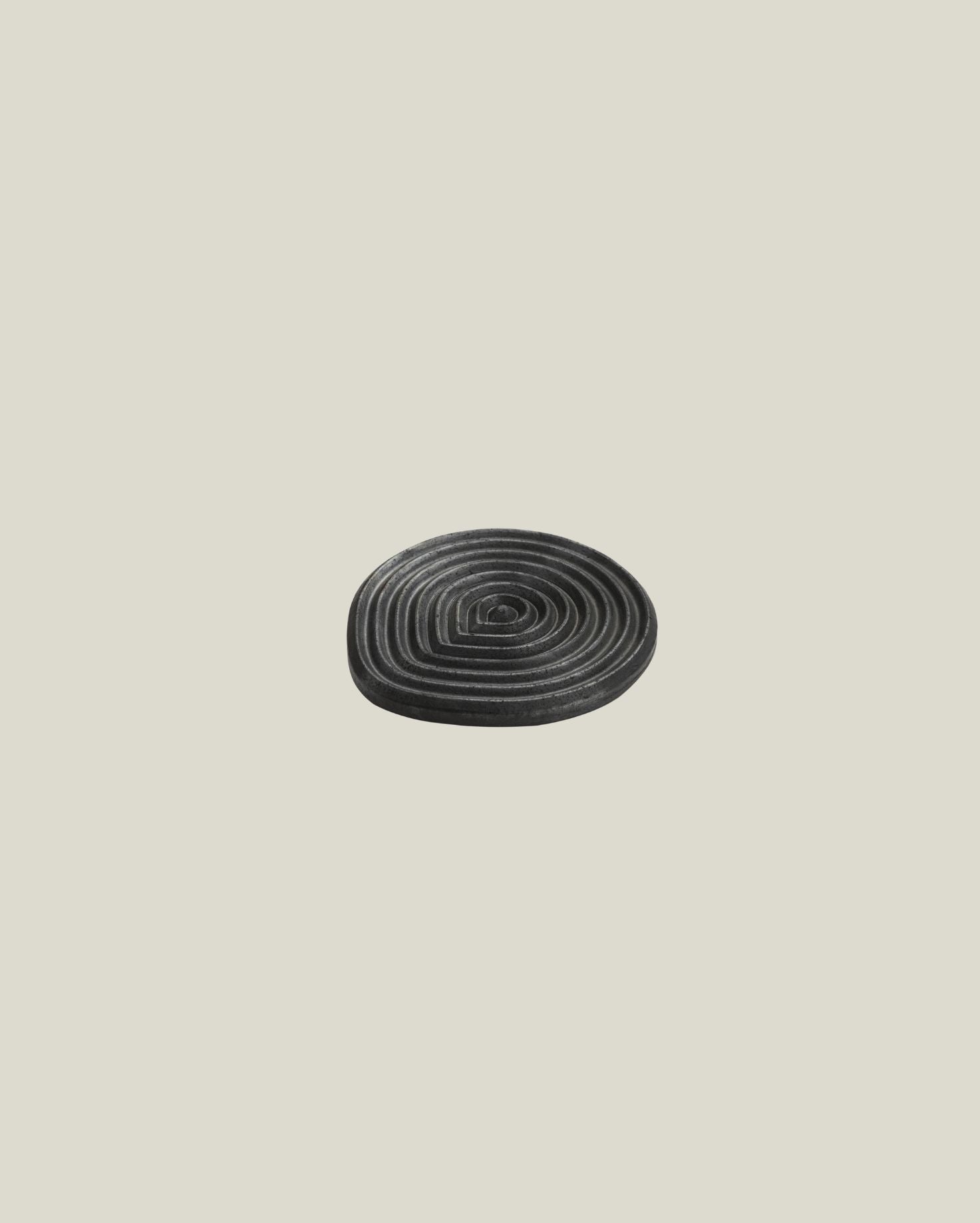 Trivet (Longpi)