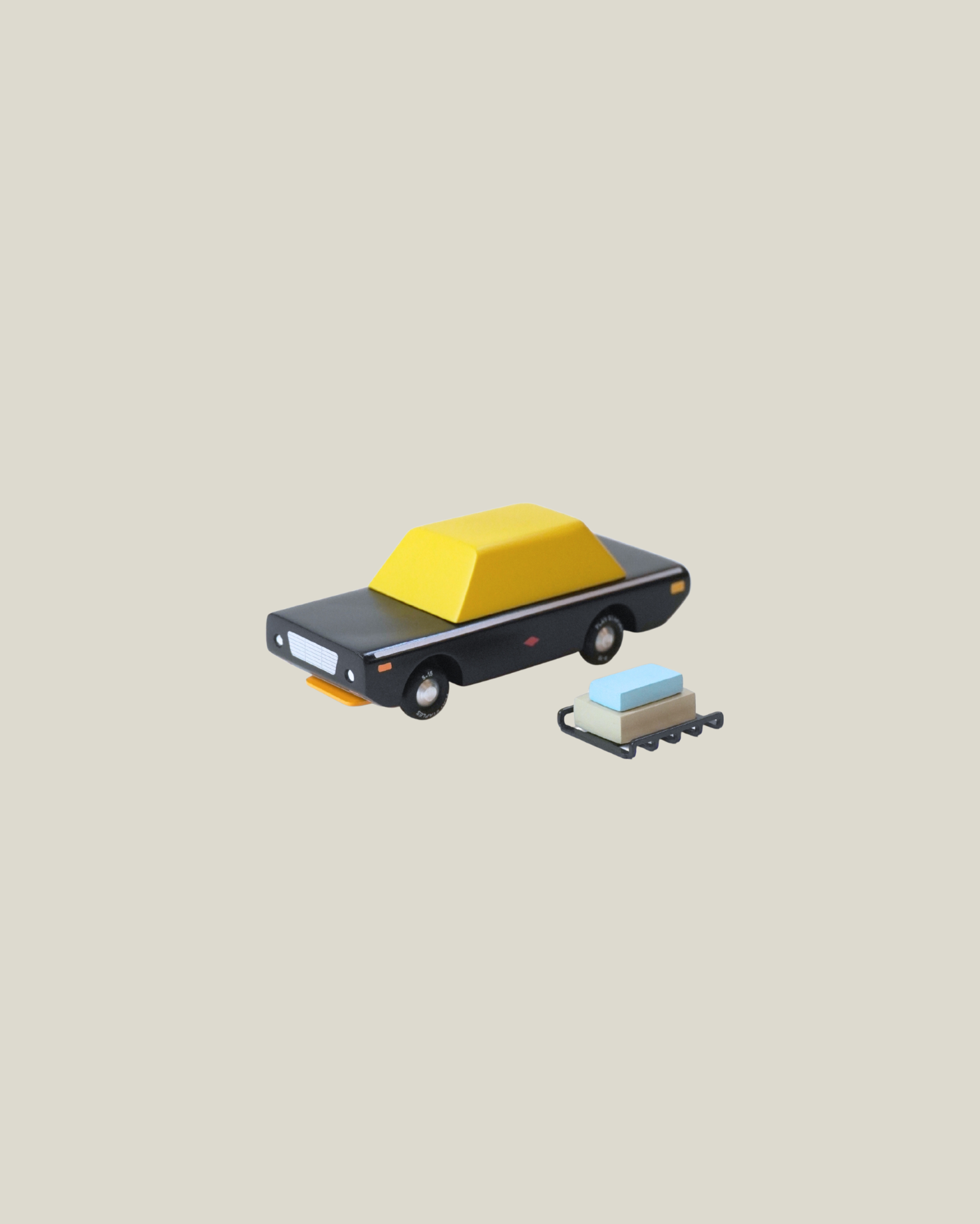 Kaali-Peeli // Bombay Taxi